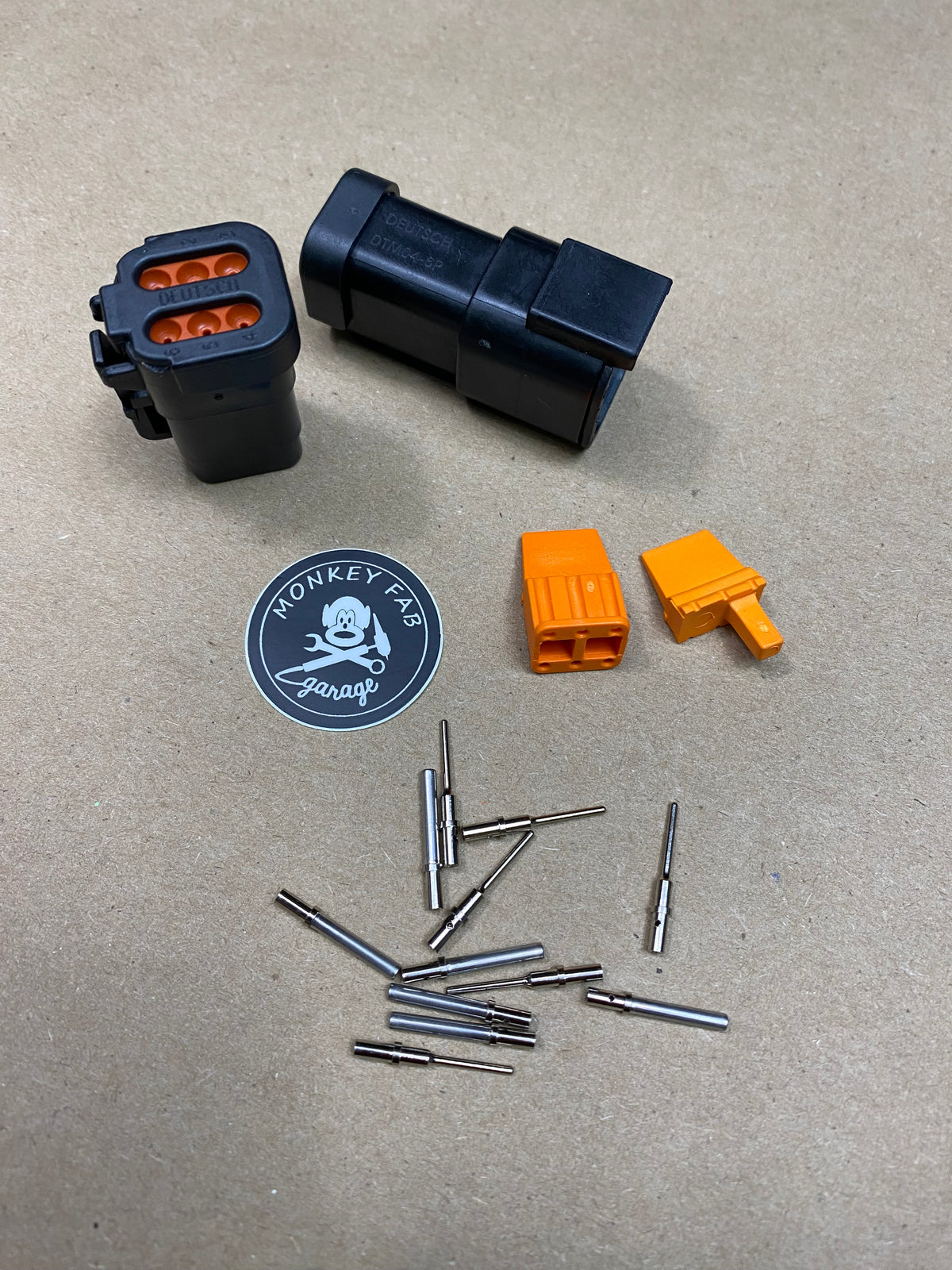 DTM・DAW kkk Amazon.com: Megan Racing MR-CDK-AE86-V2 Version 2 Street